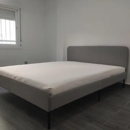 Apartment Excellent Location In Centre 2 Bedroom